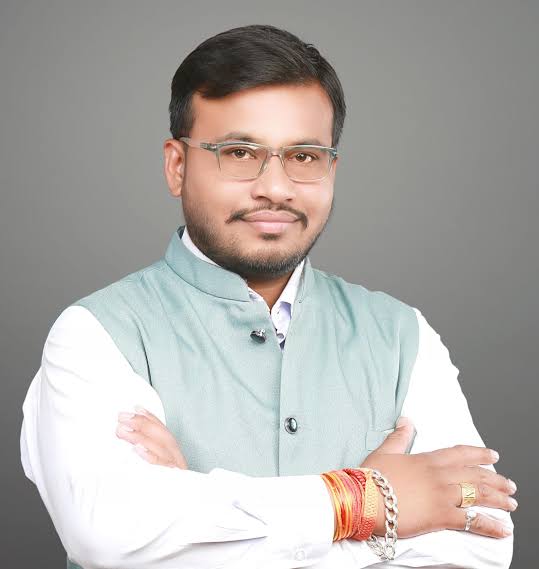 पाटन में होली मिलन एवं जन्मदिन समारोह का भव्य आयोजन